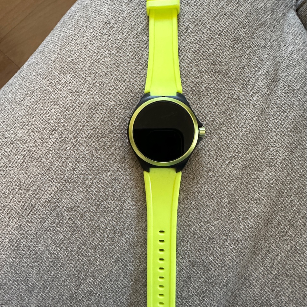 PUMA Smartwatch